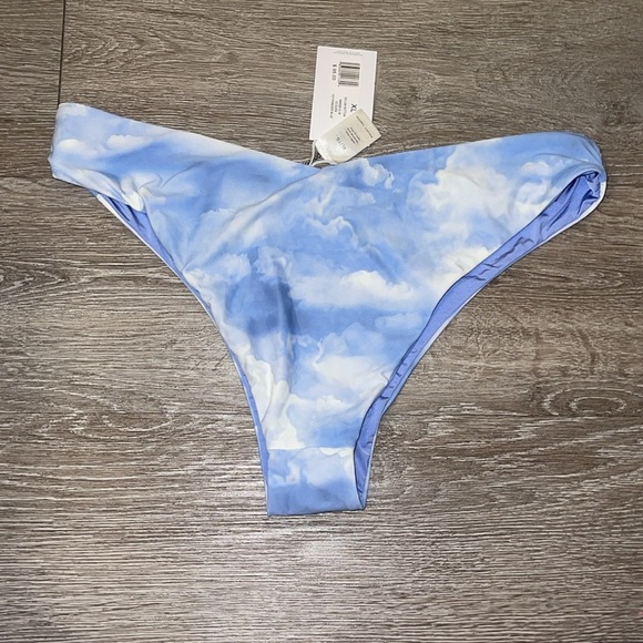 New nwt We wore what Blue and White Cloud Bikini Bottom size xl - Picture 3 of 4